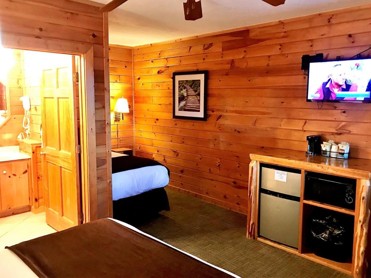 Mountain Top Inn And Resort Warm Springs Exterior photo